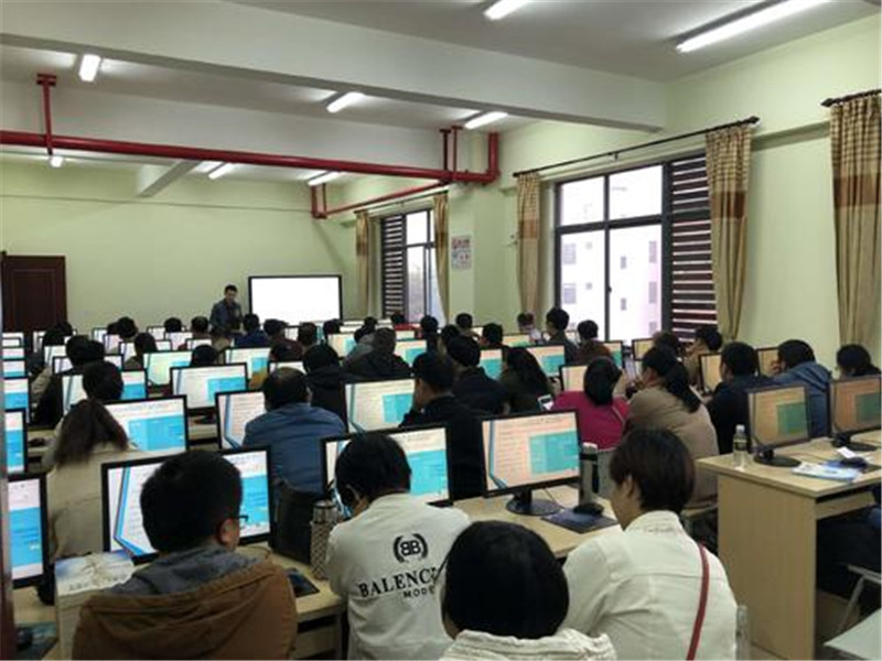 教育及教學設備
